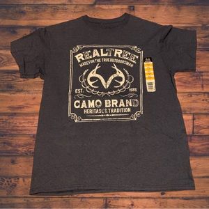 Realtree Camo Brand Hunting Logo Shirt Real Tree Mossy Oak American Flag Rustic